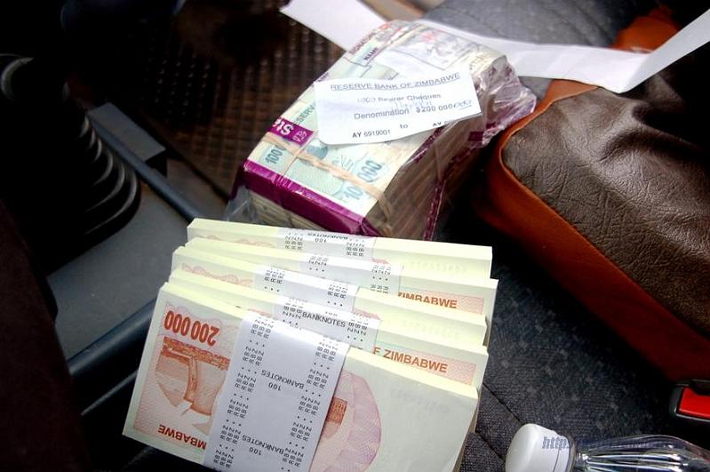 DSC_5626.JPG - Zimbabwe; most dollars in the world (1US = 4million Zim)